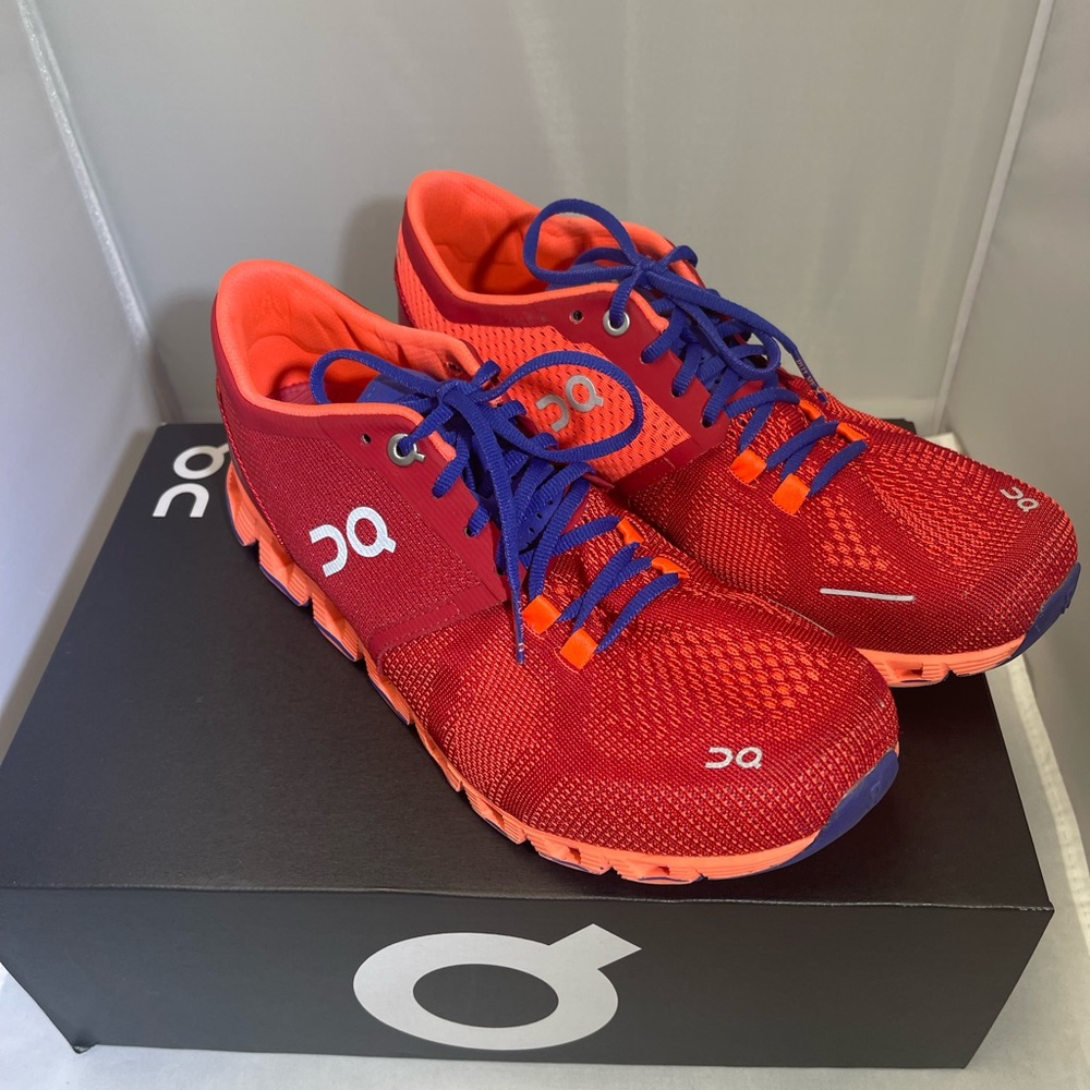 QC running shoe